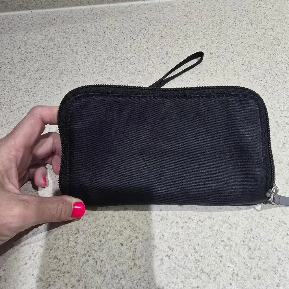 REI CO-OP black zippered pouch wallet with multiple cardholder and coin pouch